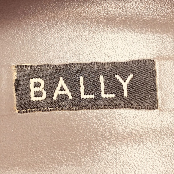 BALLY Vintage Women’s Patent Leather Uberta-05 Heels Square Toe In Black Size 8 - Picture 12 of 12